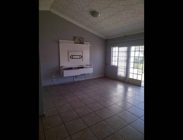 3 BEDROOM HOUSE FOR SALE IN LYNDHURST